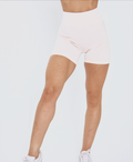 Bella Short