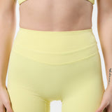 Short Amarillo
