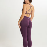 Legging Admyre Moonlight morado con compresión media y ajuste segunda piel, ideal para gym o pilates.
