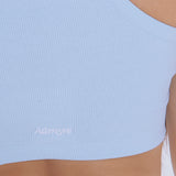 Descubre el Baby Blue Tank de Admyre, diseñado para brindar estilo y frescura. Ideal para yoga, running o como parte de un look casual.