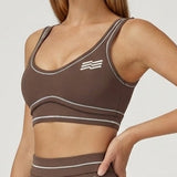 Top deportivo Impact de Admyre, diseño seamless con soporte cómodo y ajuste envolvente