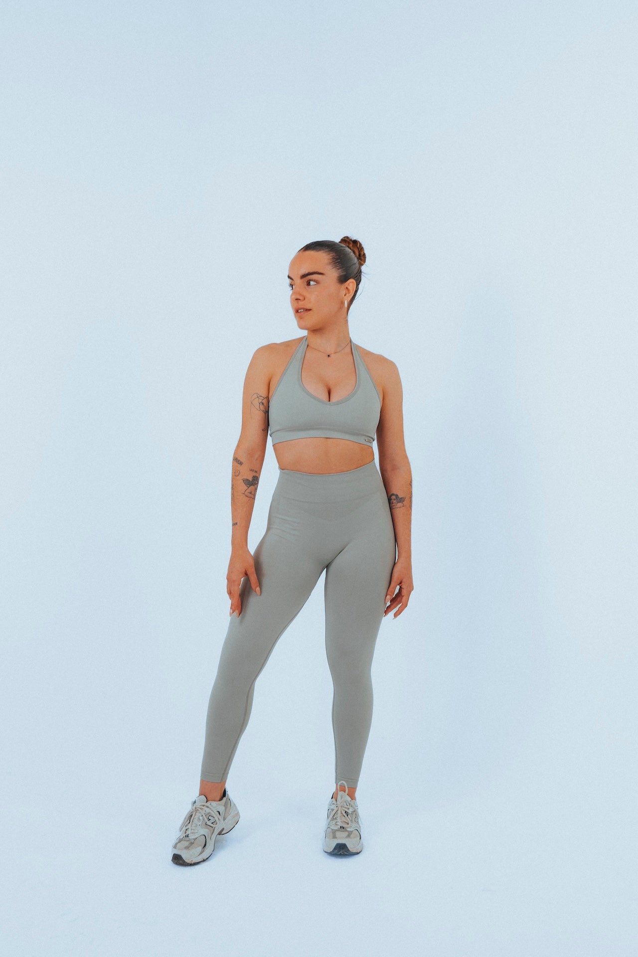 Leggings deportivos Admyre para mujeres, ideales para entrenar o yoga, combinando estilo y confort en ropa deportiva femenina