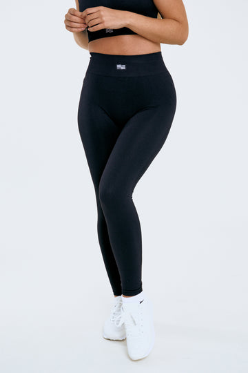 Leggings deportivos Admyre para mujeres, ideales para entrenar o yoga, combinando estilo y confort en ropa deportiva femenina