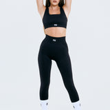 Leggings deportivos Admyre para mujeres, ideales para entrenar o yoga, combinando estilo y confort en ropa deportiva femenina