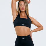 Top Aqua Admyre: un top moderno y elegante, perfecto para entrenar o salir a pasear. Ideal para cualquier deporte. 